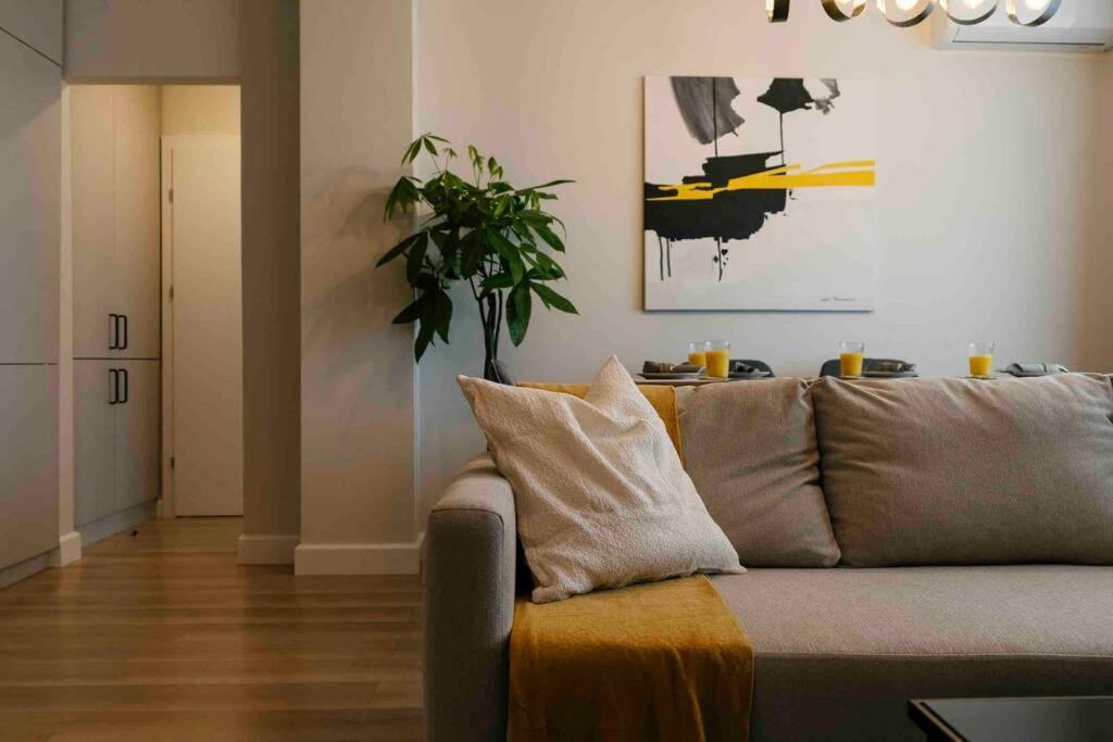 בוקרשט Sunny 2Br Flat-Top Location-Amazing Views מראה חיצוני תמונה