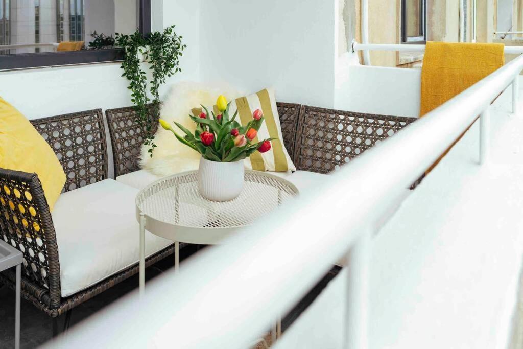 בוקרשט Sunny 2Br Flat-Top Location-Amazing Views מראה חיצוני תמונה